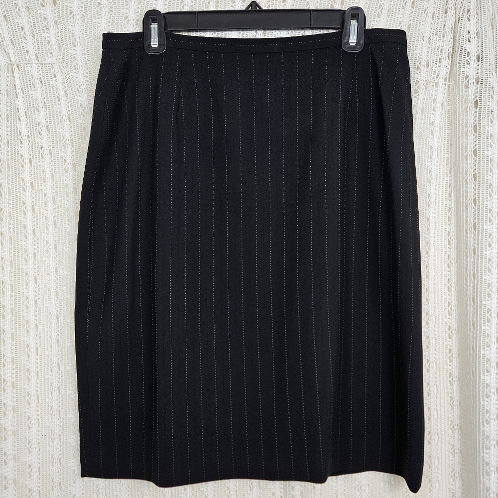 VINTAGE Ann Taylor Black Pinstripe Pencil Skirt Size 12
